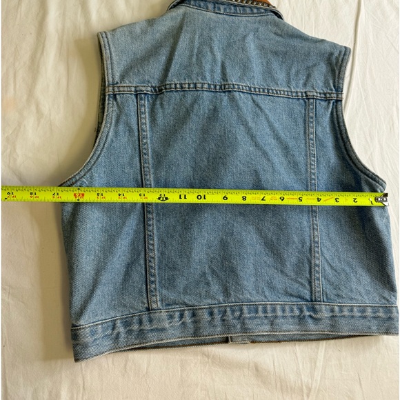 Vintage Streets Ahead Denim Jean Leather Vest Size M 100% Cotton Western Pins - Picture 12 of 15